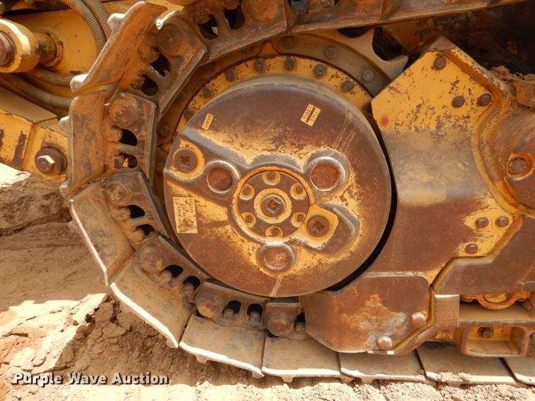 image for item DO1515 1999 Caterpillar 963B LGP  track loader