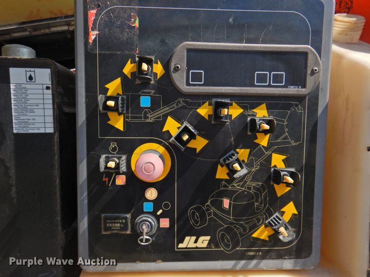 image for item DP4839 2010 JLG 600AJ  boom lift