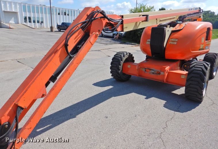 image for item DP4839 2010 JLG 600AJ  boom lift