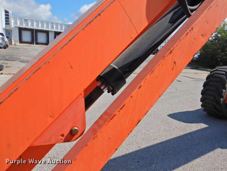 image for item DP4839 2010 JLG 600AJ  boom lift