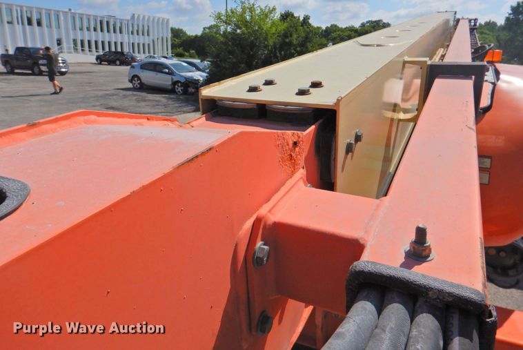 image for item DP4839 2010 JLG 600AJ  boom lift