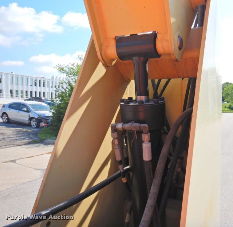 image for item DP4839 2010 JLG 600AJ  boom lift