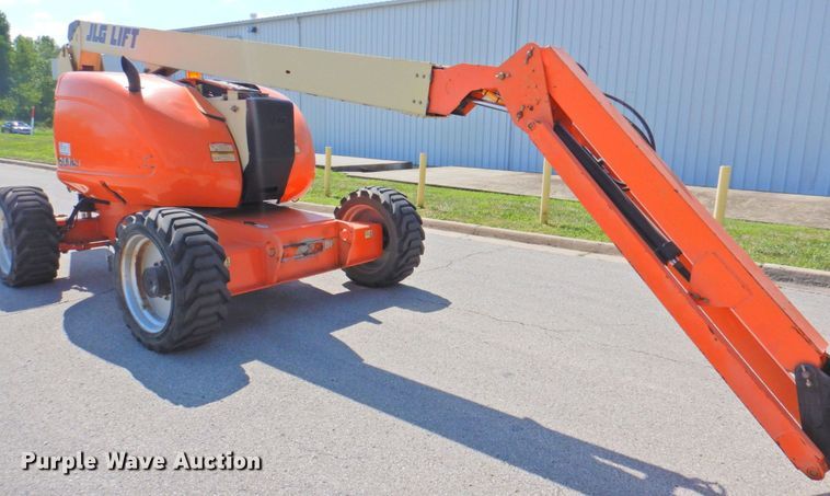image for item DP4839 2010 JLG 600AJ  boom lift