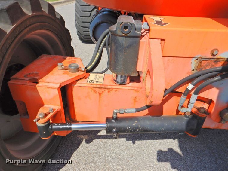 image for item DP4839 2010 JLG 600AJ  boom lift
