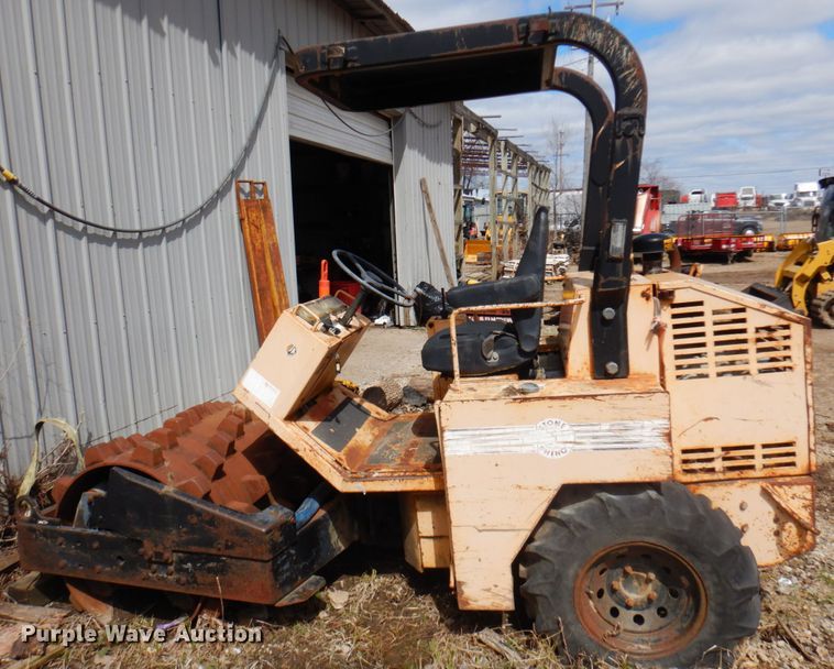 image for item DR0345 Stone PD54  single drum vibratory roller