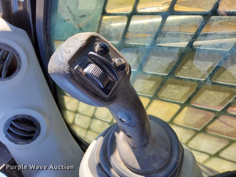 image for item DR0939 2013 Caterpillar 299DXHP  tracked skid steer loader