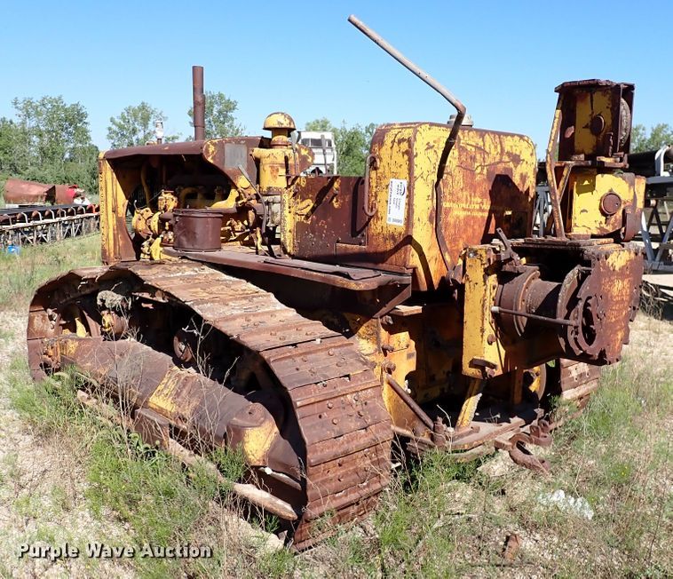 image for item DR0943 Caterpillar D7  crawler tractor