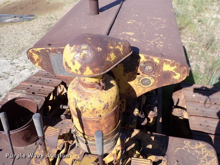 image for item DR0943 Caterpillar D7  crawler tractor