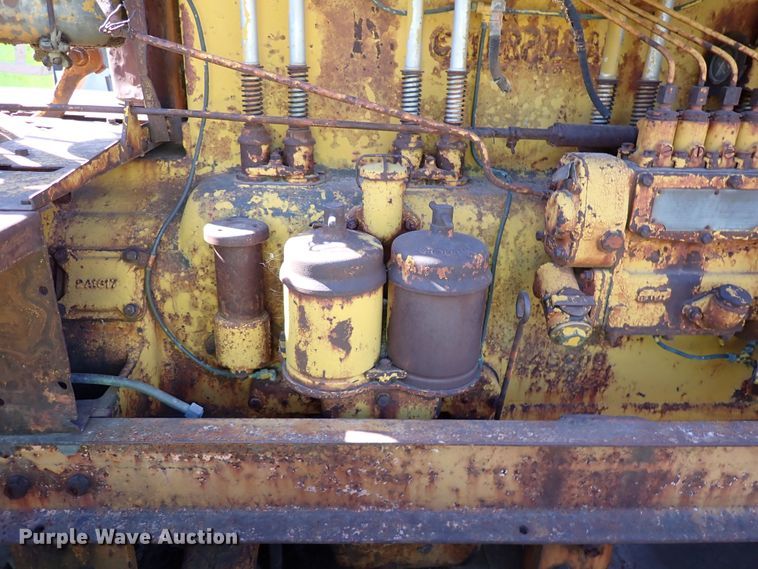 image for item DR0943 Caterpillar D7  crawler tractor