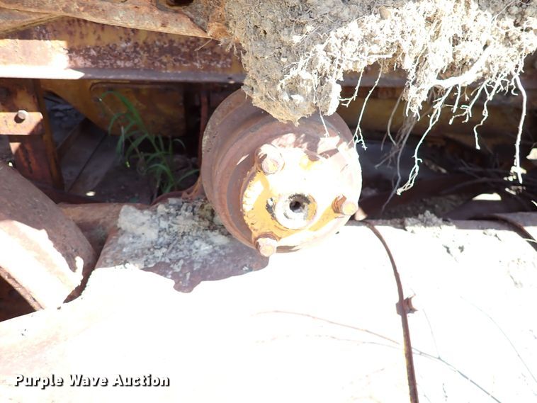 image for item DR0943 Caterpillar D7  crawler tractor