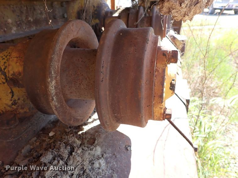 image for item DR0943 Caterpillar D7  crawler tractor