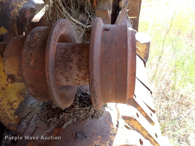 image for item DR0943 Caterpillar D7  crawler tractor