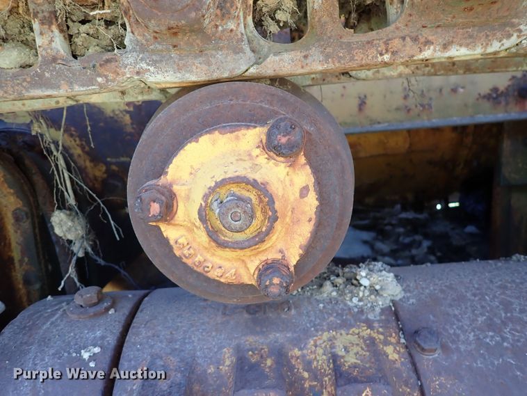 image for item DR0943 Caterpillar D7  crawler tractor