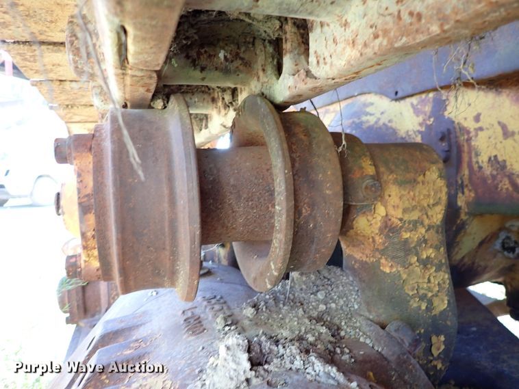 image for item DR0943 Caterpillar D7  crawler tractor