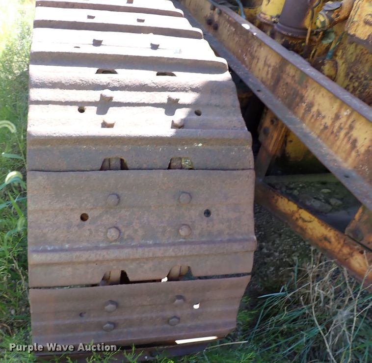 image for item DR0943 Caterpillar D7  crawler tractor