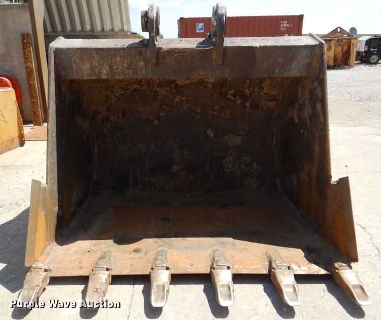 image for item DR1964 Excavator bucket
