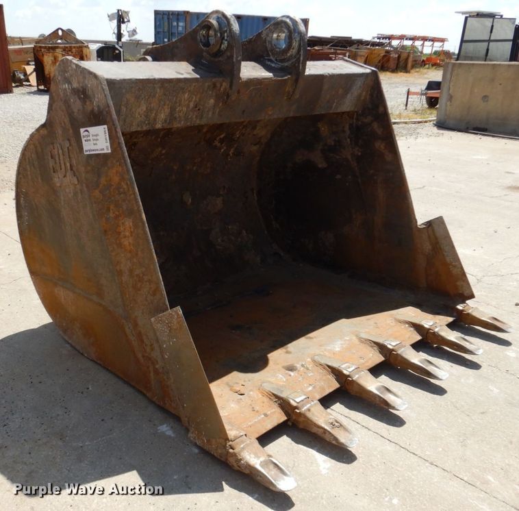 image for item DR1964 Excavator bucket