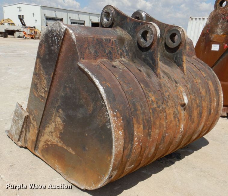 image for item DR1964 Excavator bucket