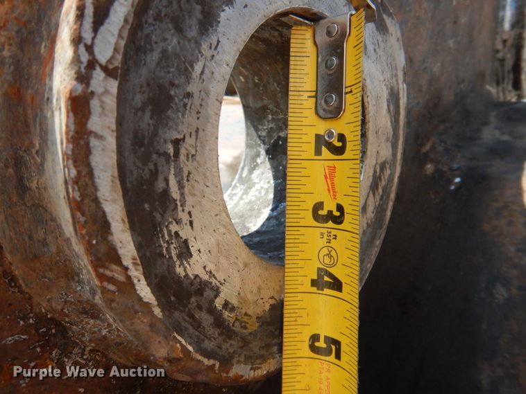 image for item DR1964 Excavator bucket