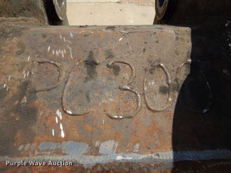 image for item DR1964 Excavator bucket