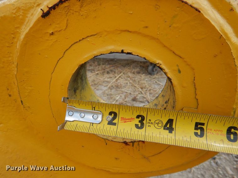 image for item DR1965 2013 JRB  hydraulic quick coupler