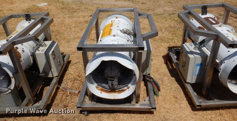 image for item DR1966 (3) Caterpillar Heater 60 electric heaters