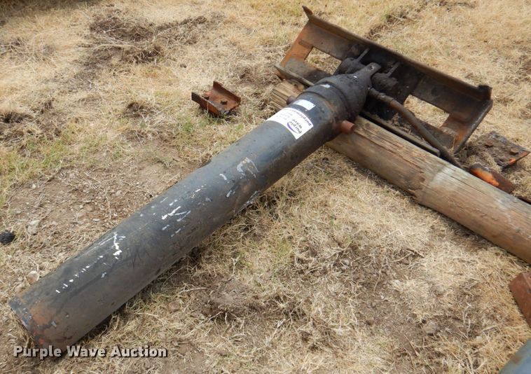 image for item DR1969 Custom Hoists 300205  hoist