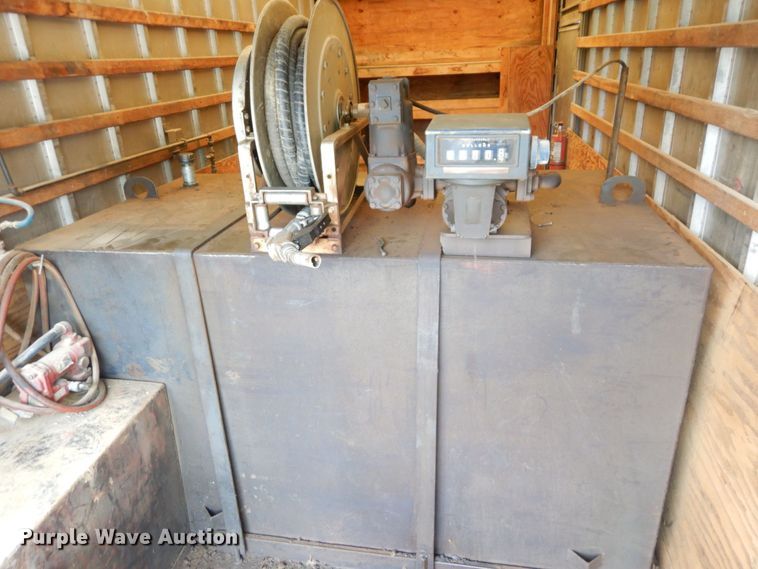 image for item DS1291 1993 International 4900  box truck