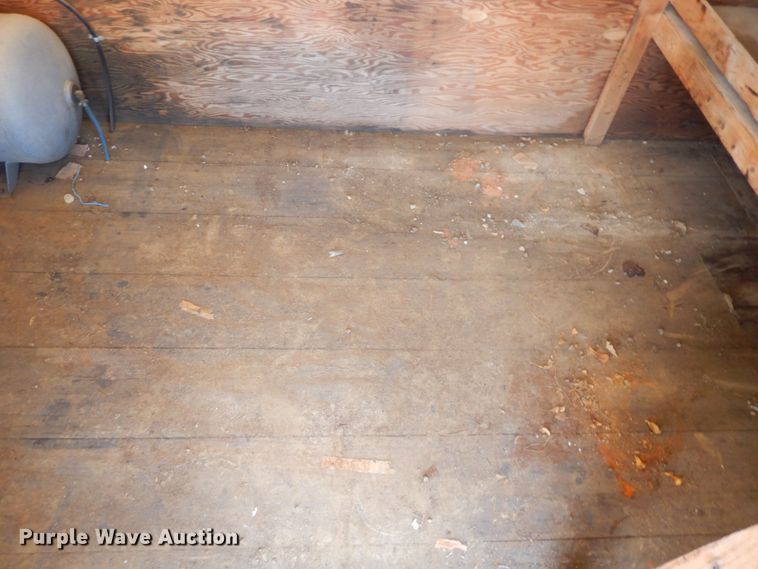 image for item DS1291 1993 International 4900  box truck