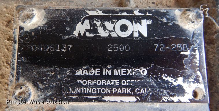 image for item DS1291 1993 International 4900  box truck