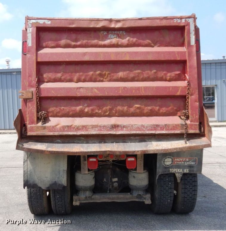 image for item DS1293 1995 Peterbilt 377  dump truck