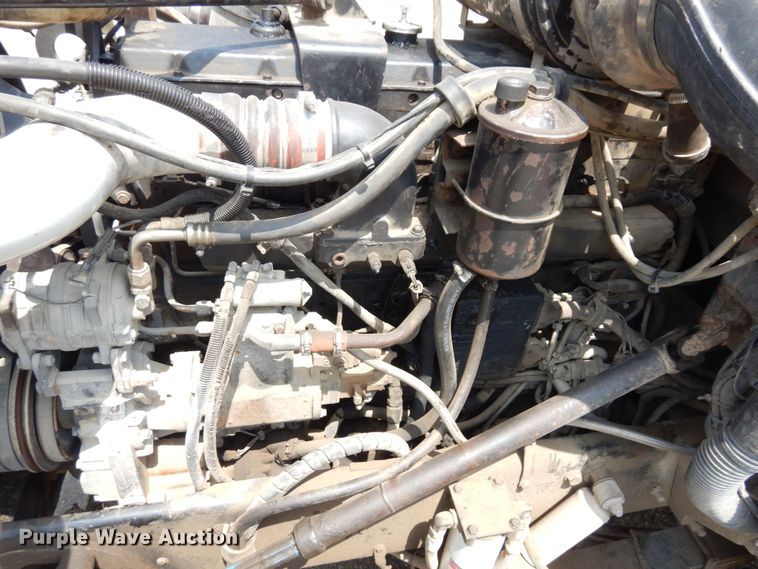 image for item DS1293 1995 Peterbilt 377  dump truck