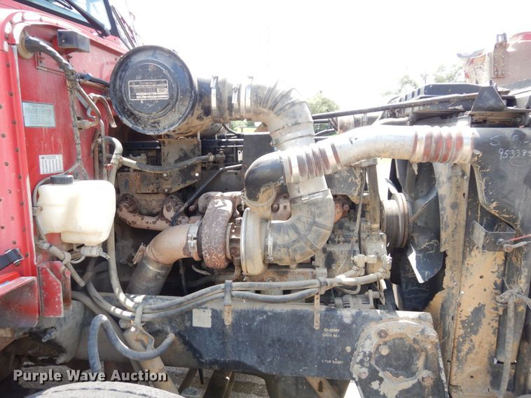 image for item DS1293 1995 Peterbilt 377  dump truck