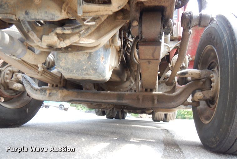 image for item DS1293 1995 Peterbilt 377  dump truck