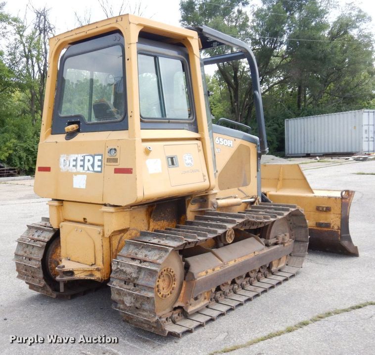 image for item DS1294 2002 John Deere 650H LT  dozer