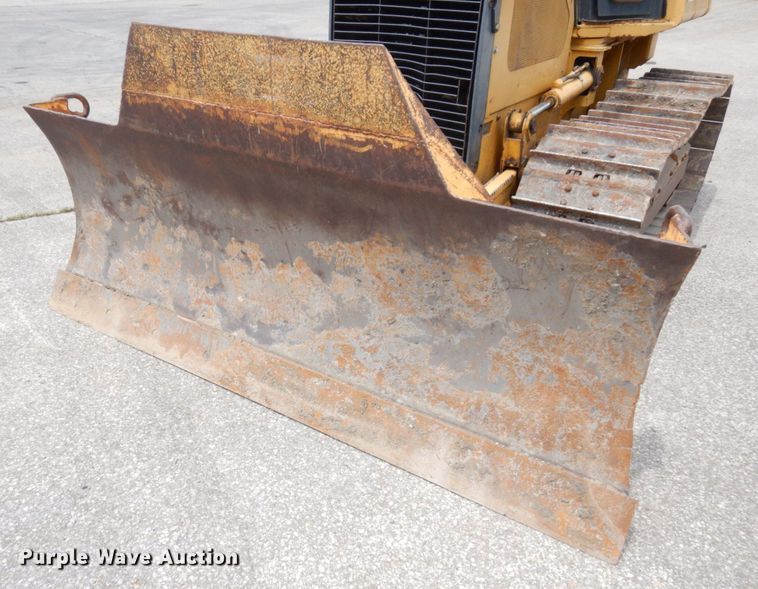 image for item DS1294 2002 John Deere 650H LT  dozer