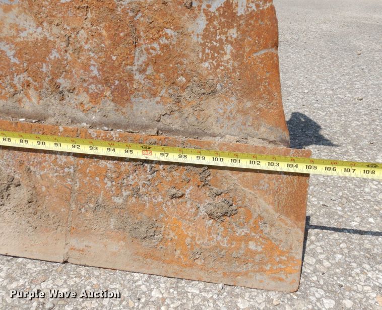 image for item DS1294 2002 John Deere 650H LT  dozer