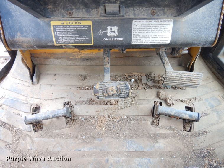 image for item DS1294 2002 John Deere 650H LT  dozer