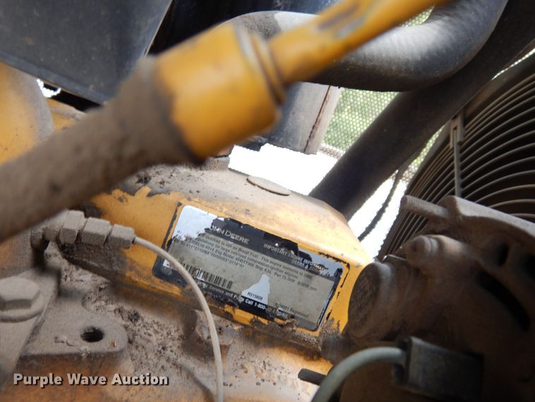 image for item DS1294 2002 John Deere 650H LT  dozer