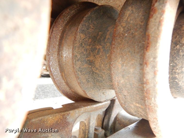 image for item DS1294 2002 John Deere 650H LT  dozer