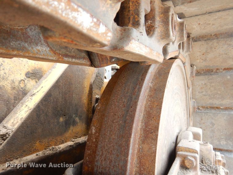 image for item DS1294 2002 John Deere 650H LT  dozer