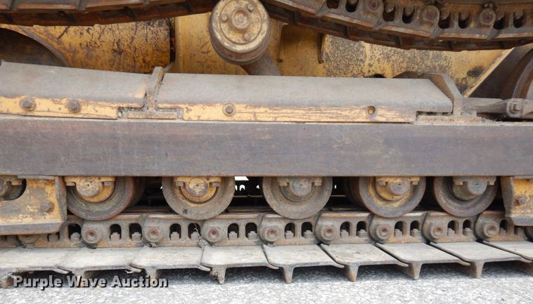 image for item DS1294 2002 John Deere 650H LT  dozer