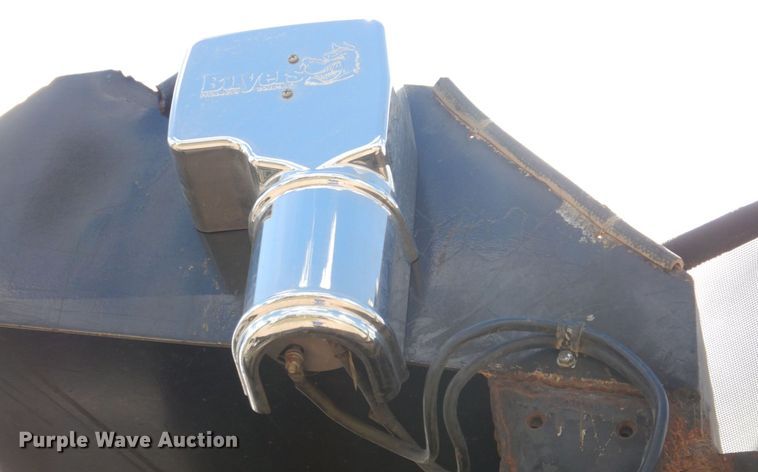 image for item DS1297 1989 Freightliner FLC  dump truck