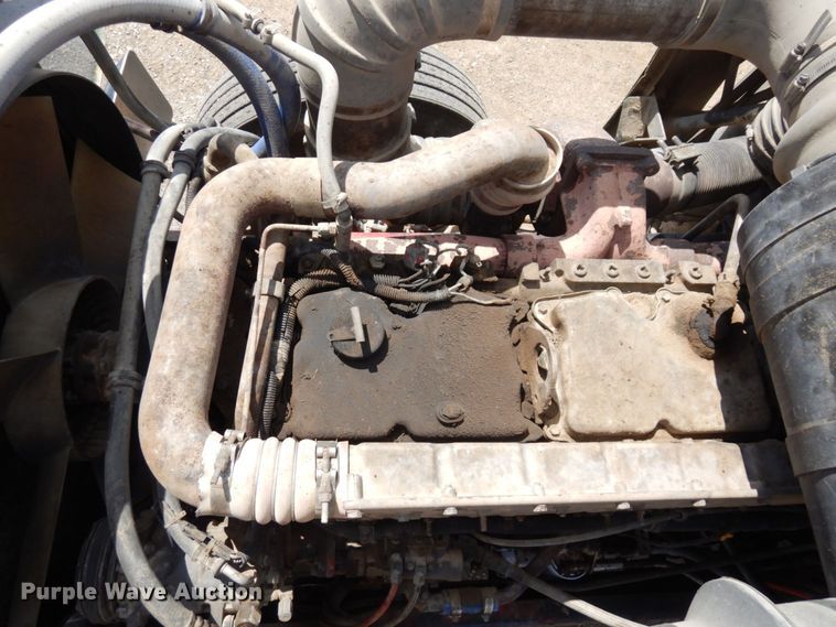 image for item DS1297 1989 Freightliner FLC  dump truck