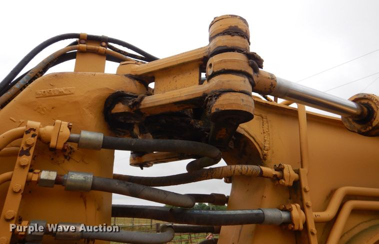 image for item DS8167 1985 Caterpillar 613C  elevating scraper