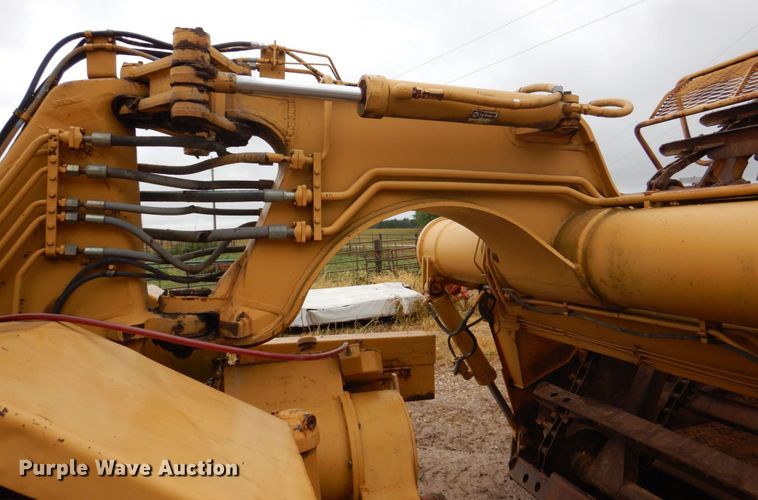 image for item DS8167 1985 Caterpillar 613C  elevating scraper