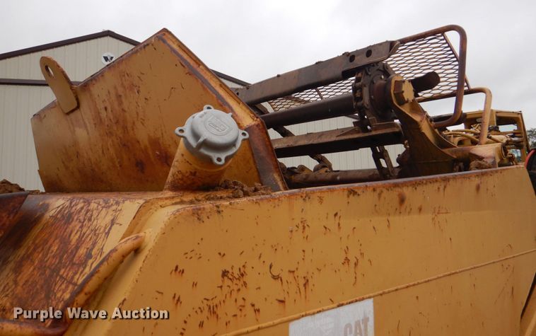 image for item DS8167 1985 Caterpillar 613C  elevating scraper