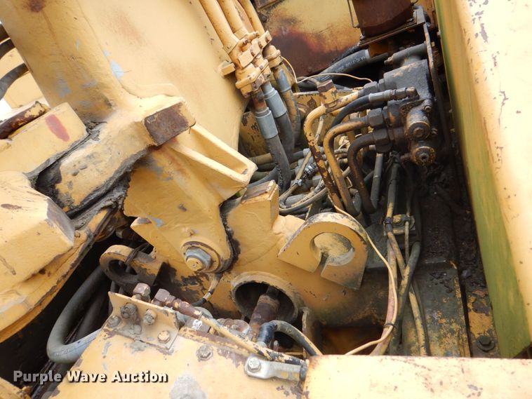 image for item DS8167 1985 Caterpillar 613C  elevating scraper