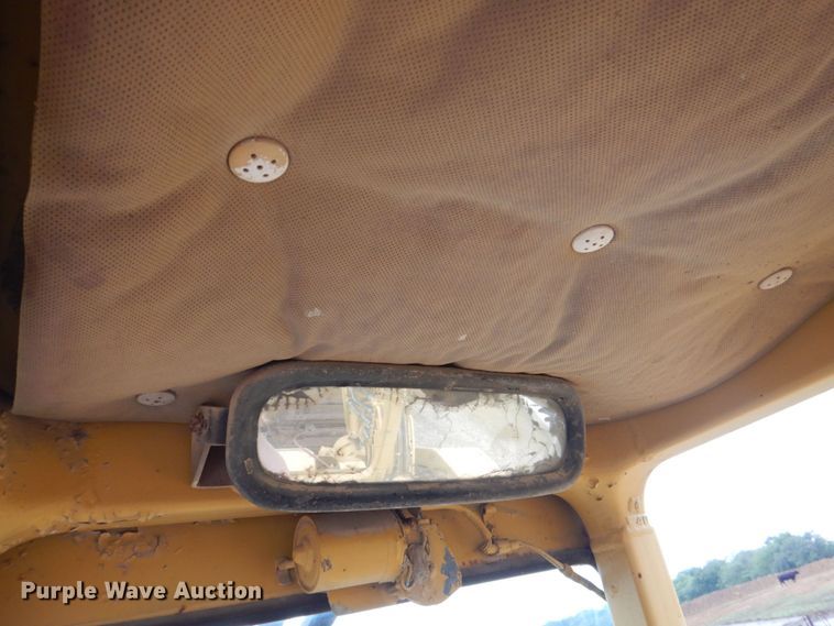 image for item DS8167 1985 Caterpillar 613C  elevating scraper