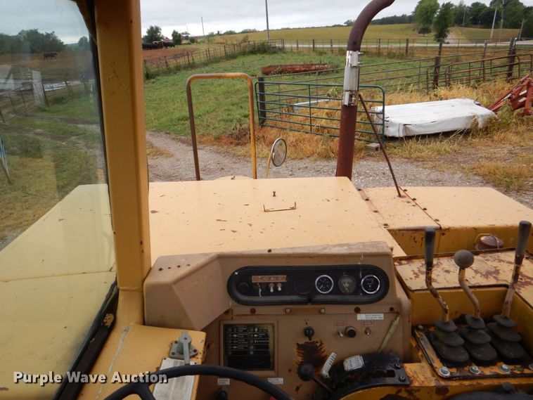 image for item DS8167 1985 Caterpillar 613C  elevating scraper